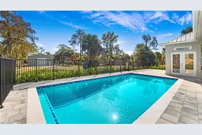 770 17th St SW, Naples, FL 34117 - Photo 6