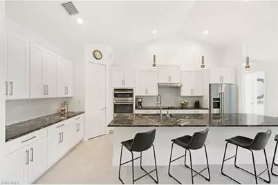 18355 Fairmont Dr, Naples, FL 34114 - Photo 8