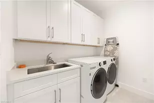 18355 Fairmont Dr, Naples, FL 34114 - Photo 24