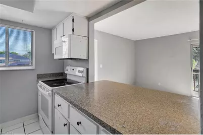 3300 Prince Edward Island Cir #4, Fort Myers, FL 33907 - Photo 10