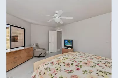 625 Beachwalk Cir #G203, Naples, FL 34108 - Photo 12