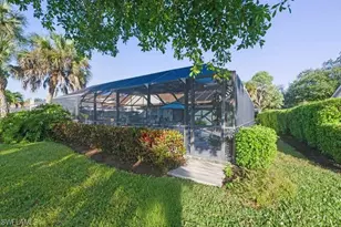 254 Edgemere Way E, Naples, FL 34105 - Photo 34