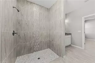 1307 NW Juanita Pl, Cape Coral, FL 33993 - Photo 22