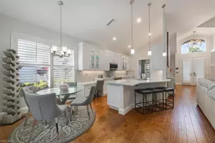 8828 Ventura Way, Naples, FL 34109 - Photo 6