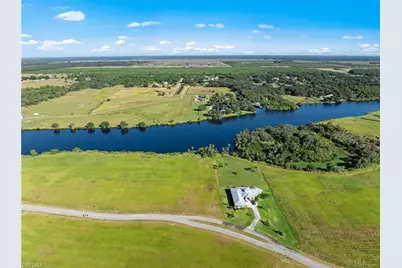 22821 Yellow Button Ln, Alva, FL 33920 - Photo 8