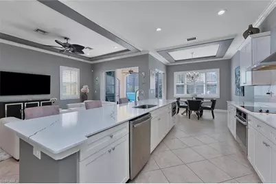 5769 Mango Cir, Naples, FL 34110 - Photo 2