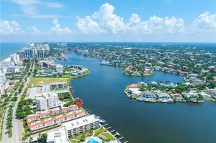 3070 Gulf Shore Blvd N, Naples, FL 34103 - Photo 6