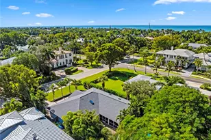 339 4th Ave N, Naples, FL 34102 - Photo 34