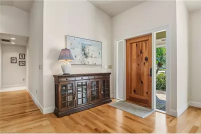 4 Stonehedge Pt, Naples, FL 34105 - Photo 2