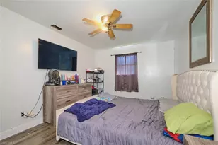 706 SW 31st St, Cape Coral, FL 33914 - Photo 10