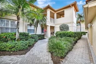 3972 Bishopwood Ct E, Naples, FL 34114 - Photo 2