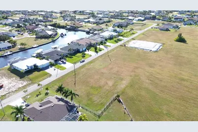 3405 NW 6th St, Cape Coral, FL 33993 - Photo 6