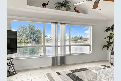 501 SW 28th Ter, Cape Coral, FL 33914 - Photo 8