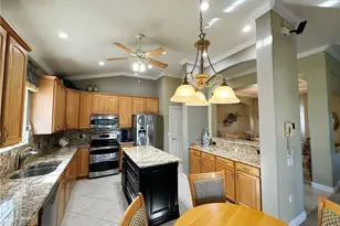 4750 Shinnecock Hills Ct, Naples, FL 34112 - Photo 12