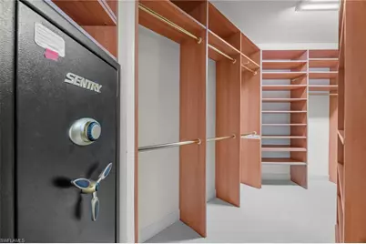 1923 Blackstone Cir, Naples, FL 34109 - Photo 38