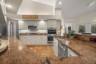 1923 Blackstone Cir, Naples, FL 34109 - Photo 34