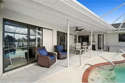 4530 W Coral Cir, Fort Myers, FL 33903 - Photo 4