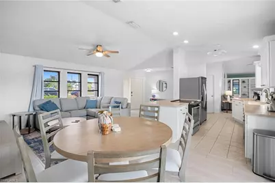 4530 W Coral Cir, Fort Myers, FL 33903 - Photo 10