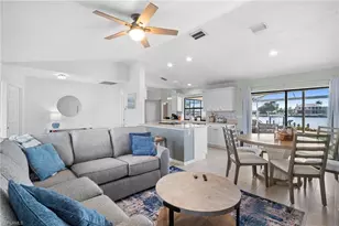 4530 W Coral Cir, Fort Myers, FL 33903 - Photo 8