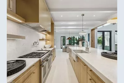 424 Spinnaker Dr, Naples, FL 34102 - Photo 12