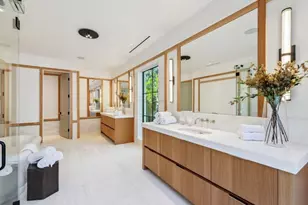 424 Spinnaker Dr, Naples, FL 34102 - Photo 22