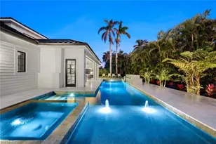 424 Spinnaker Dr, Naples, FL 34102 - Photo 26