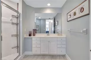 410 Flagship Dr, Naples, FL 34108 - Photo 24