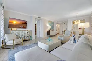 410 Flagship Dr, Naples, FL 34108 - Photo 6