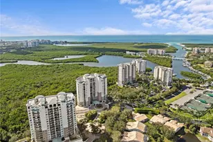 445 Cove Tower Dr, Naples, FL 34110 - Photo 2