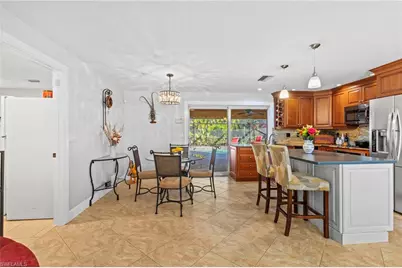2569 Outrigger Ln, Naples, FL 34104 - Photo 8