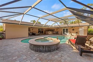 2569 Outrigger Ln, Naples, FL 34104 - Photo 30