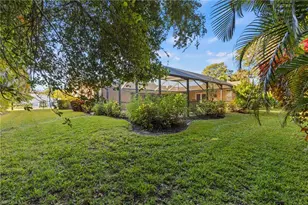 2569 Outrigger Ln, Naples, FL 34104 - Photo 28