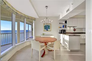 8111 Bay Colony Dr, Naples, FL 34108 - Photo 10