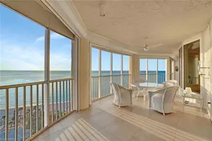 8111 Bay Colony Dr, Naples, FL 34108 - Photo 2