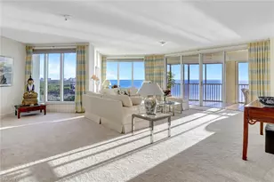 8111 Bay Colony Dr, Naples, FL 34108 - Photo 4