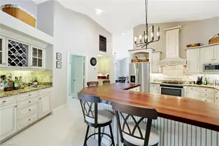 146 Muirfield Cir, Naples, FL 34113 - Photo 14