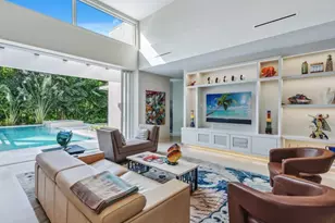 440 Spinnaker Dr, Naples, FL 34102 - Photo 14