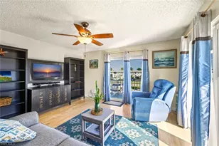 272 Palm Dr, Naples, FL 34112 - Photo 6