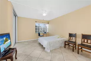 1086 Forest Lakes Dr, Naples, FL 34105 - Photo 16