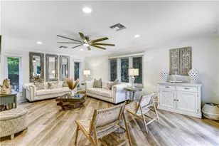 370 6th Ave S, Naples, FL 34102 - Photo 6