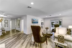 370 6th Ave S, Naples, FL 34102 - Photo 16