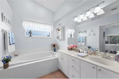 18040 Horseshoe Bay Cir, Fort Myers, FL 33967 - Photo 24