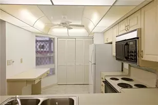 200 Stevens Landing Dr, Marco Island, FL 34145 - Photo 8