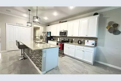 19641 The Place Blvd, Estero, FL 33928 - Photo 8