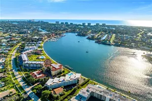 816 W Elkcam Cir, Marco Island, FL 34145 - Photo 46