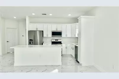 4341 64th Ave NE, Naples, FL 34120 - Photo 4