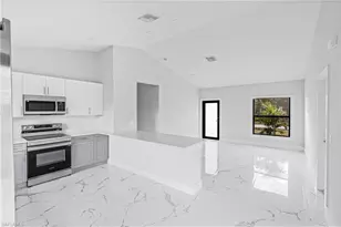 556 Woodview Dr, Lehigh Acres, FL 33972 - Photo 16