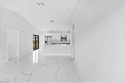 556 Woodview Dr, Lehigh Acres, FL 33972 - Photo 8