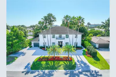 55 E Burning Tree Dr, Naples, FL 34105 - Photo 4