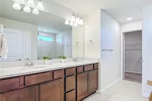 2085 Yellowfin Cir, Naples, FL 34114 - Photo 44